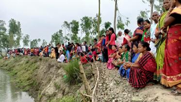 lalmonirhat_border_bond_fair-02.jpg