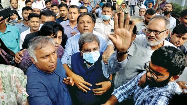 DSA case against Prothom Alo editor