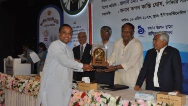 ServicEngine wins national export trophy for consecutive eighth time