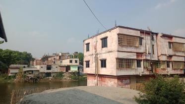 Atrai river in Pabna held hostage to greed