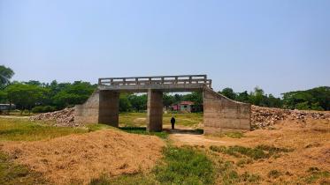 the-bridge.jpg