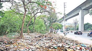 Osmani Udyan and Panthakuja park renovation incomplete since 2018