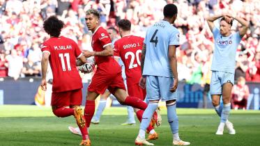 firmino.jpg