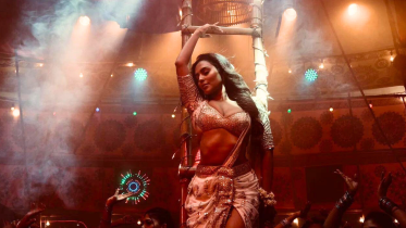 Nusraat Faria makes surprise appearance in Nisho's ‘Shurongo’