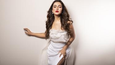 Just keep loving me: Nusraat Faria