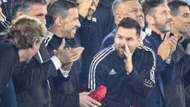 messi_old_boys.jpg