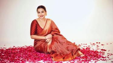Why did Vidya Balan have to beg in front of a five star hotel? 