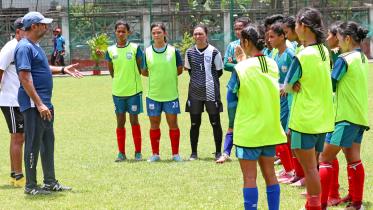 tituwomen_01082023_fc2f_ati.jpg
