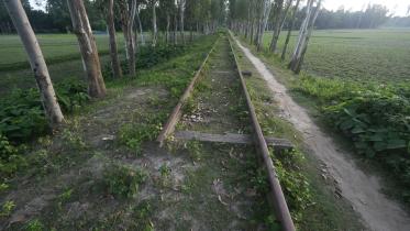 Railway track from Balasighat to Trimohani Bazar in Gaibandha