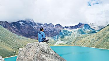 The Great Himalayan Trail: Gokyo Lake