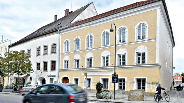 hitlerhouse.jpg