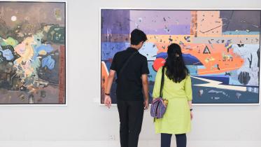 'The Reflection of Endless Mystery': Blooming nature and cityscapes in abstract