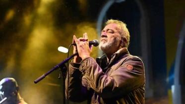 5 Lucky Ali songs to celebrate ahead of his Dhaka show