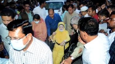 Khaleda Zia's treatment