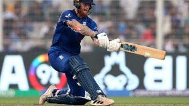 England Thrash Pakistan By 93 Runs