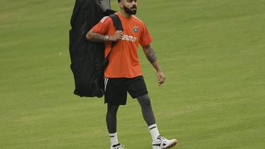 'King Kohli' enters 50-overs GOAT debate