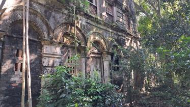 panchkari-zamindar-bari-1.jpg