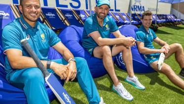 usman_khawaja.jpg