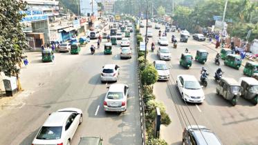 Public transports, private cars, easy bikes to ply on election day