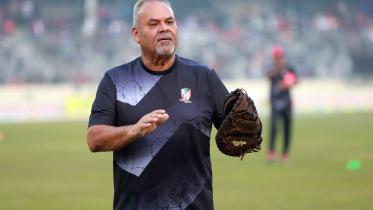 Former International coach Dav Whatmore exclusive interview