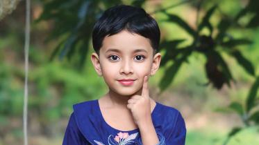 Adiba: 5-year-old dies after hit by auto-rickshaw