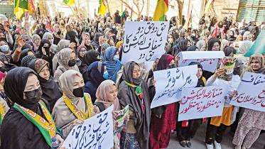 Coalition talks gather pace in Pakistan