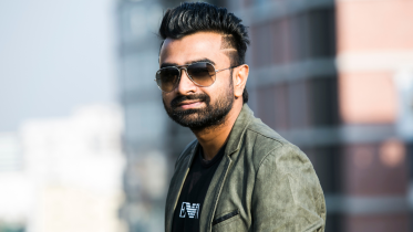 Imran to sing in four Indian languages
