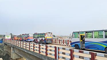 two-lane-bridge.jpg