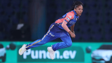 Shabnim Ismail shatters record with fastest delivery ever in women's cricket