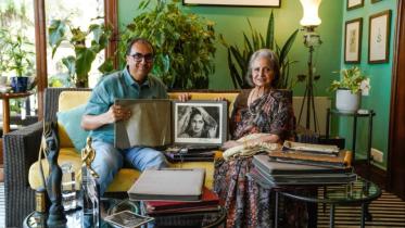 Waheeda Rehman donates personal film memorabilia to Film Heritage Foundation