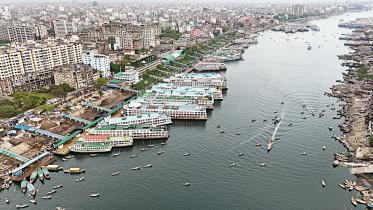 Cyclone Remal: launch services resume after two days