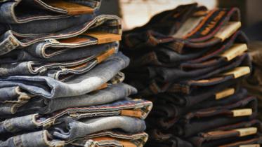 The thrill of thrift shopping     waldemar-hmgsnpswoxm-unsplash