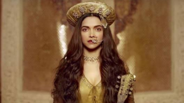 The Academy highlights Deepika’s ‘Deewani Mastani’ performance