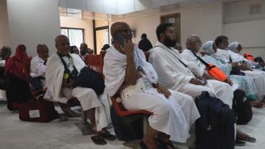 First hajj flight leaves for Jeddah with 415 pilgrims
