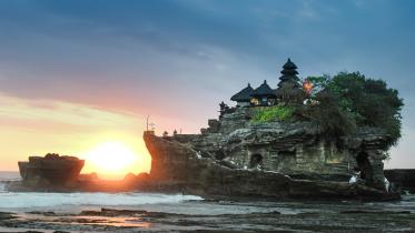 10 photogenic places to visit in Asia to blow up your Instagram      harry-kessell-ee2trmn-6a0-unsplash.jpg