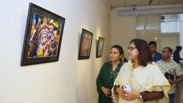 ‘Melodies of Momo’ graces Bangladesh Shilpakala Academy