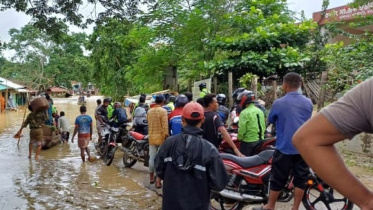 sajek-tourists.jpg