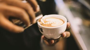 Turning coffee habit into a hot career: Train to become a barista      di-bella-coffee-s1-vma26bic-unsplash.jpg