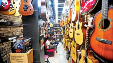Dhaka musical instrument stores