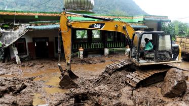 landslide_in_semangat_gunung_village.jpg