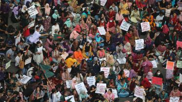 The generation that swipes right on revolutions