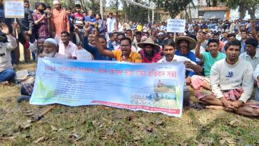 Rajshahi farmers protest hike in cold storage fee