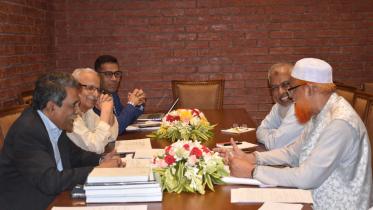 Consensus commission meets Khelafat Majlis, Labour Party over reform proposals