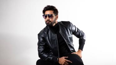 Spending Eid with audiences feels Just as special as family: Shajal Noor