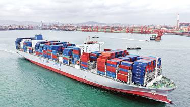 port-in-qingdao.jpg