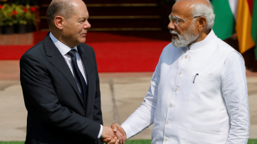 Scholz in India.jpg