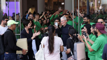 Apple India.jpg