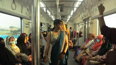 Metro women.jpg