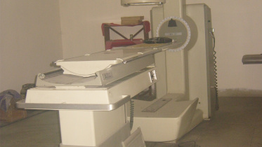 Edited--Mymensingh radiotherapy machine.jpg