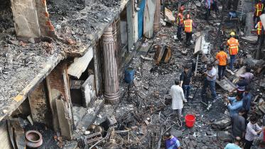 fire-old-town-prabir-web.jpg